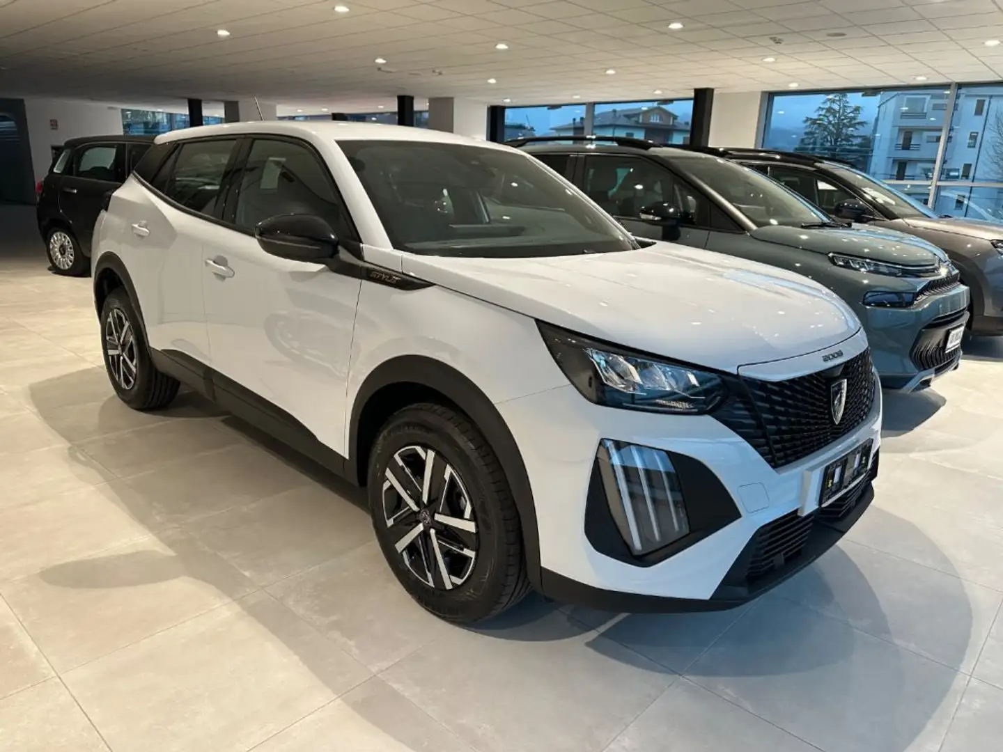 Peugeot 2008 PureTech 100 S&S Style Blanc - 2
