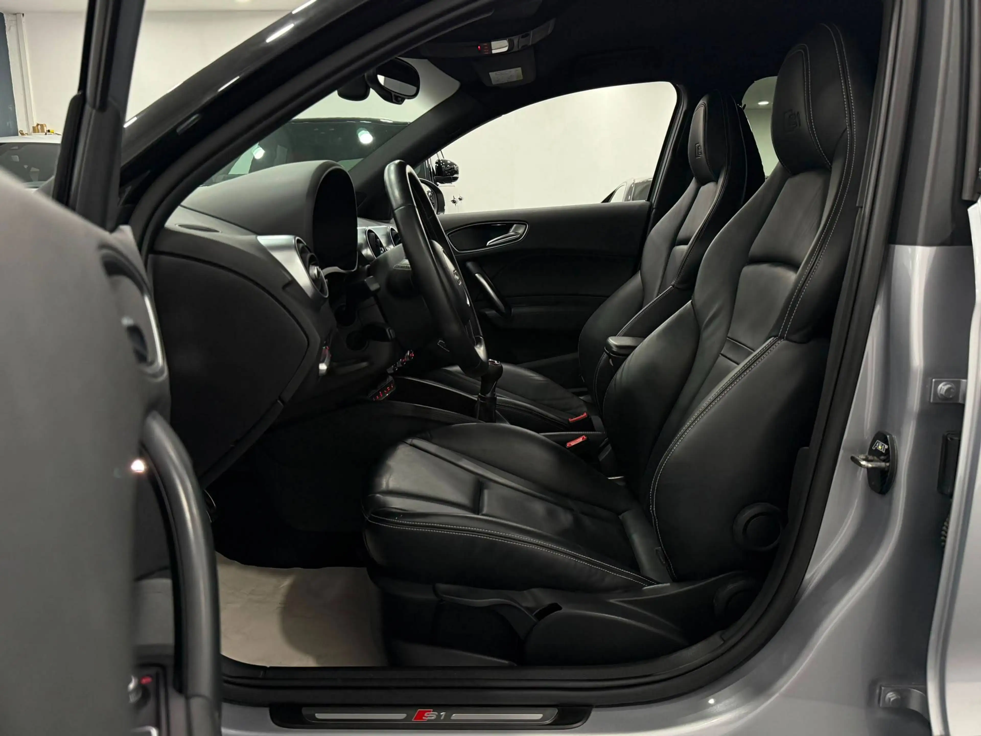 Audi S1 2.0TFSI Quattro Sportback 5Doors Edition Sport Seats Carpass — photo 12