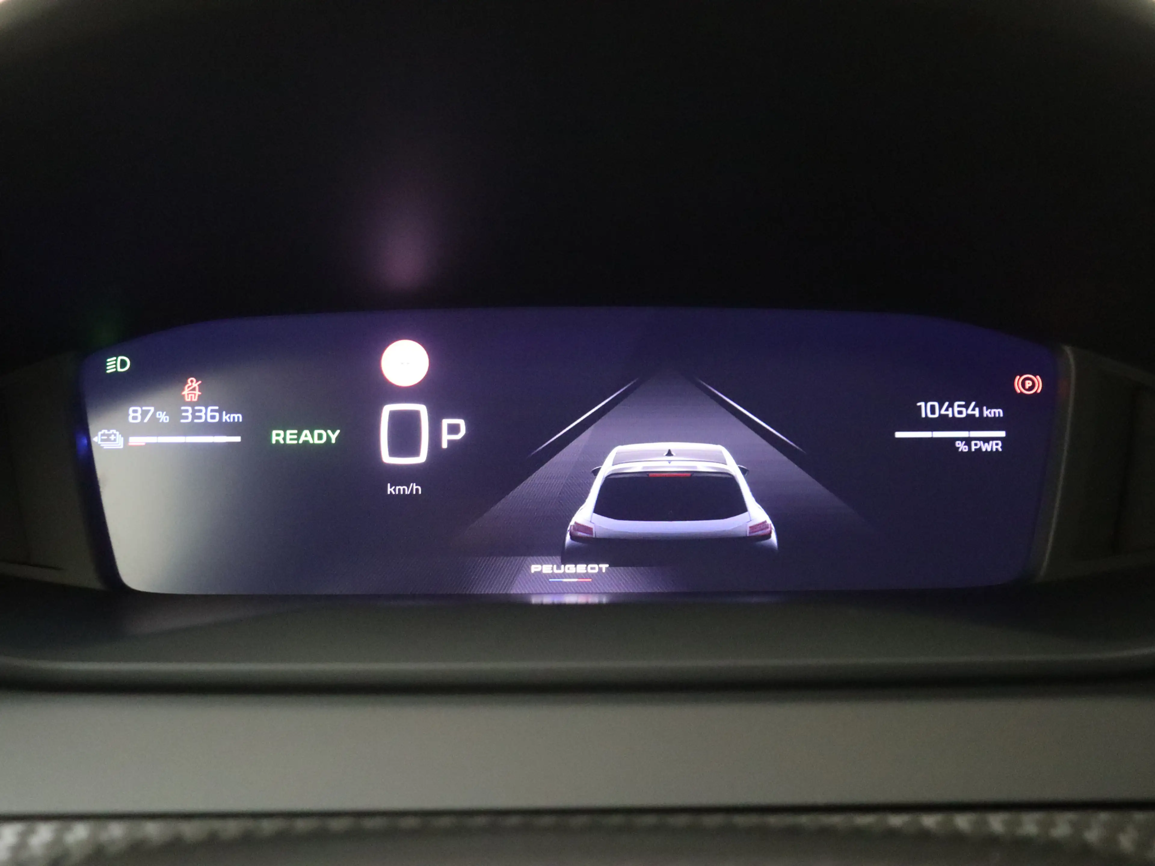 Peugeot e-208 EV Allure 51 kWh — photo 7