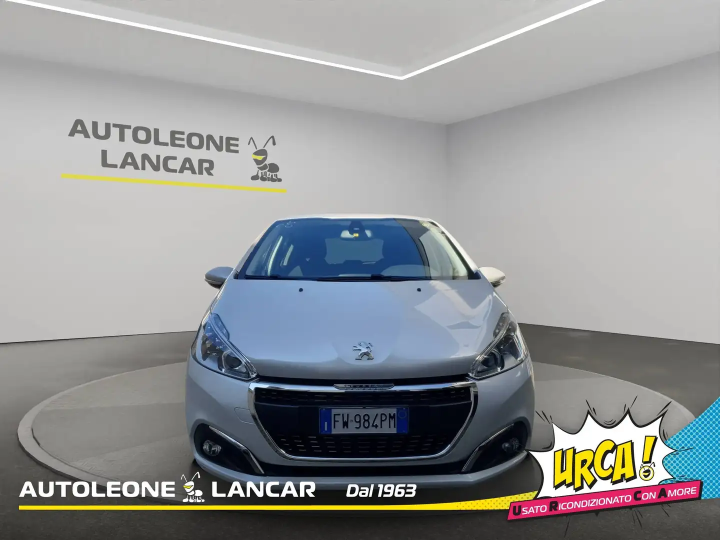 Peugeot 208 5p 1.2 Puretech Signature 82cv E6 Grigio - 2