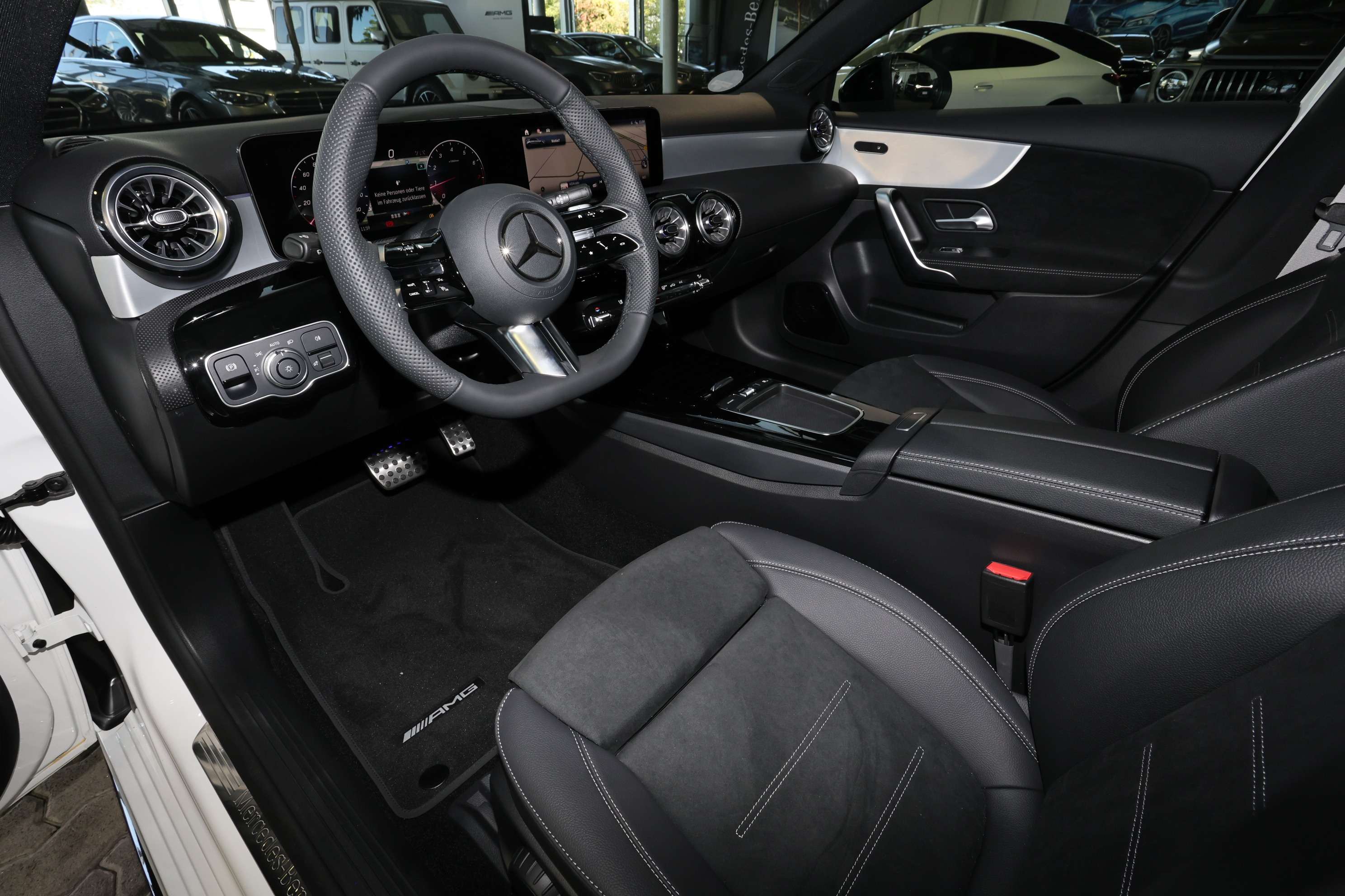 Mercedes-Benz A 180