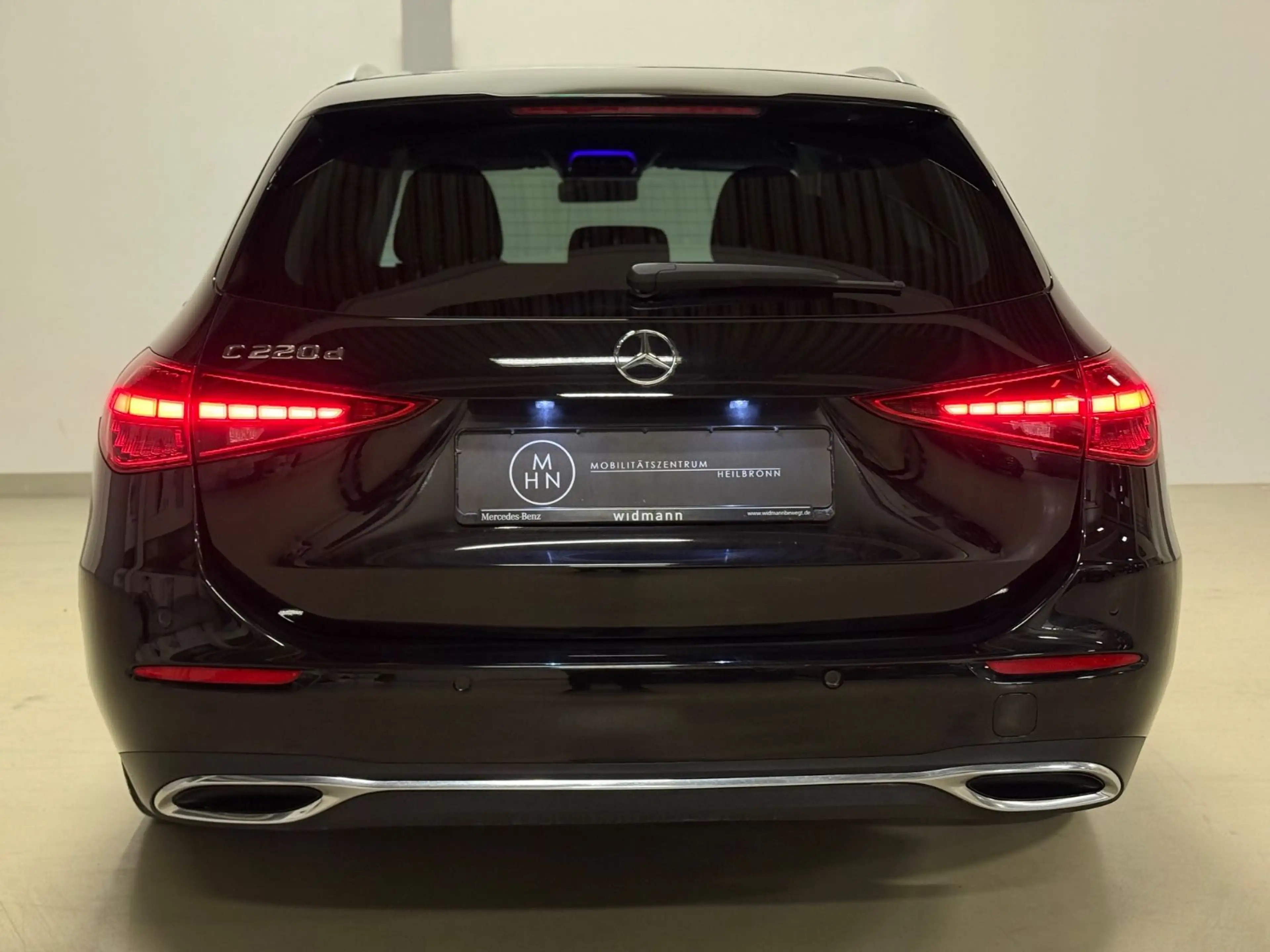 Mercedes-Benz C 220 d T Avantgarde 1.HAND*MWST*HUD*AHK*SPUR*AMB — photo 12