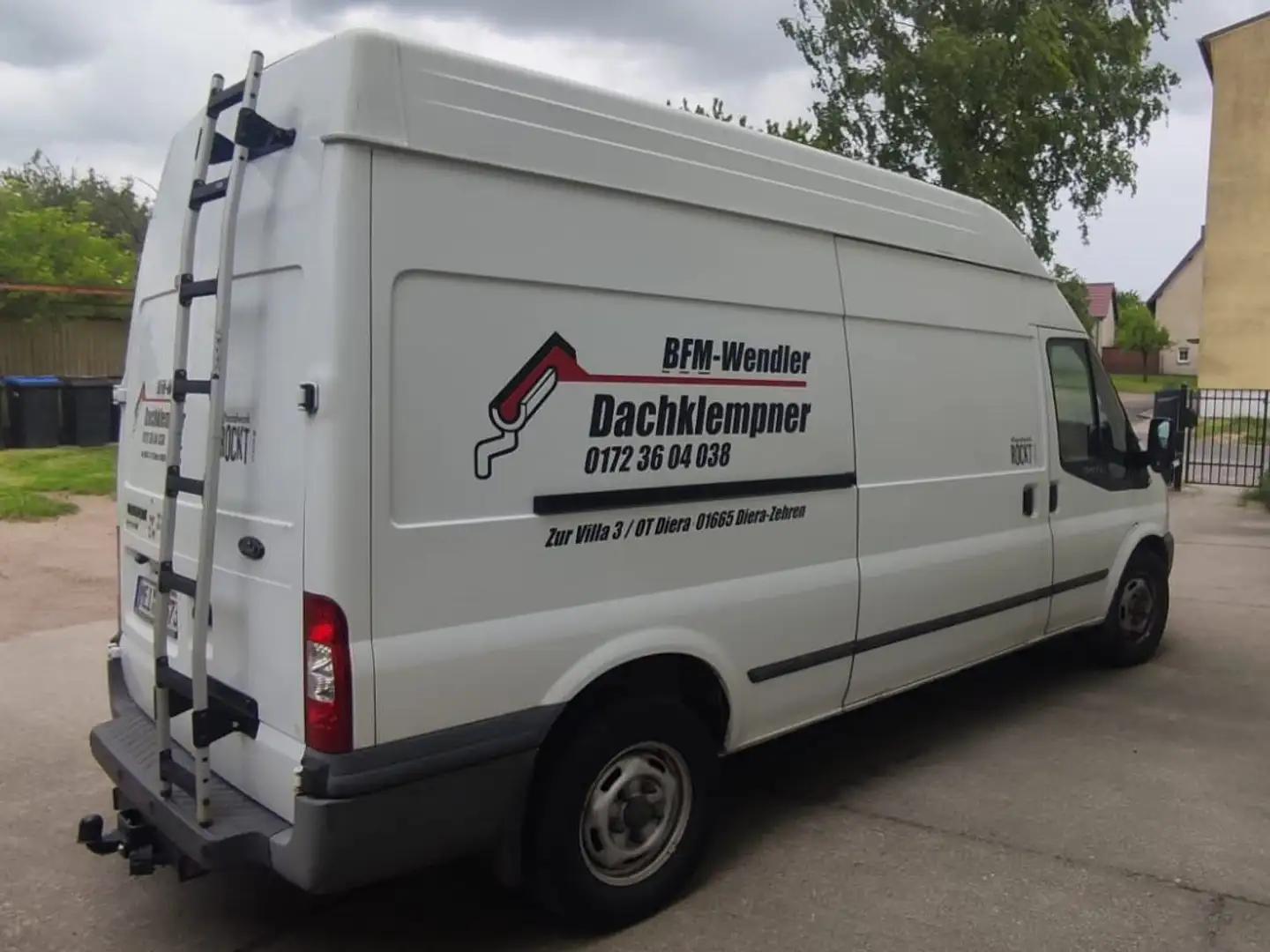 Ford Transit Weiß - 2