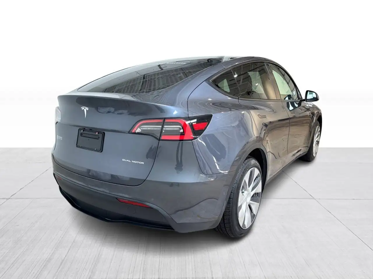 Tesla Model Y снимка Tesla Model Y
