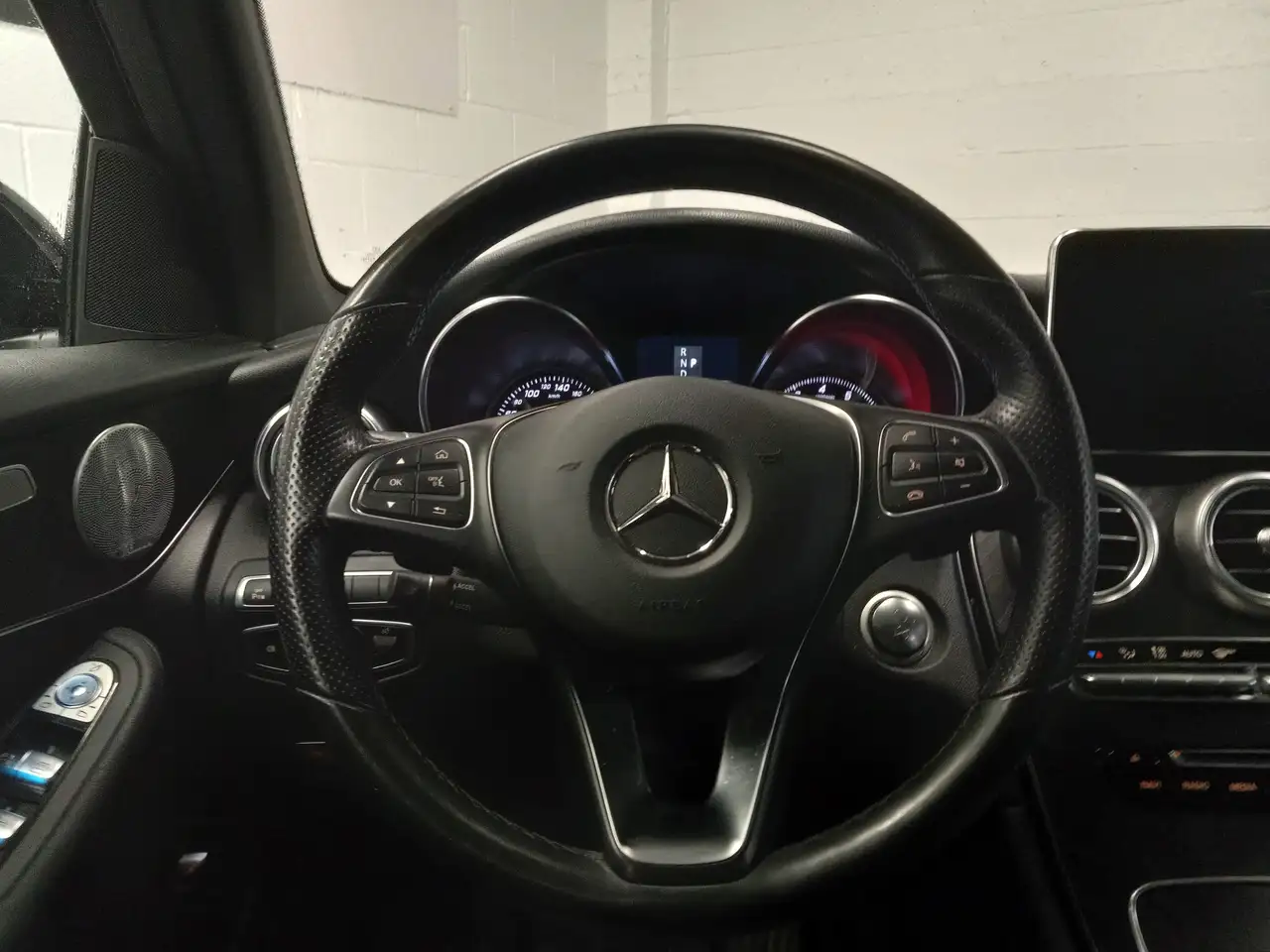 Mercedes-Benz GLC photo Mercedes-Benz GLC