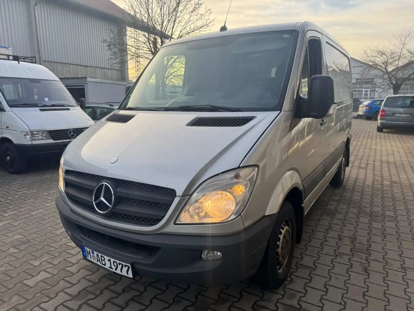 Mercedes-Benz Sprinter II Kasten 213 CDI Silber - 1