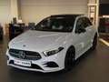 Mercedes-Benz A 250 A-Klasse A 250 AMG Line Silber - thumbnail 1