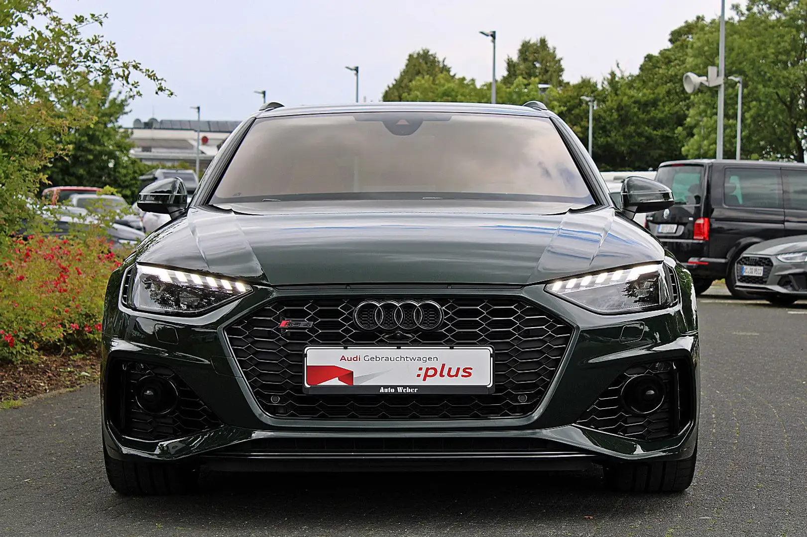 Audi RS4 Avant KERAMIK MATRIX 280km/h B&O EXCLUSIVE Grün - 2