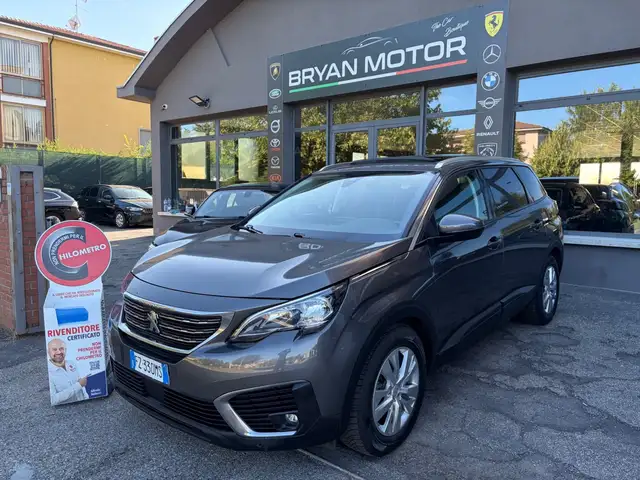 2020 Peugeot 5008 in Grey for sale