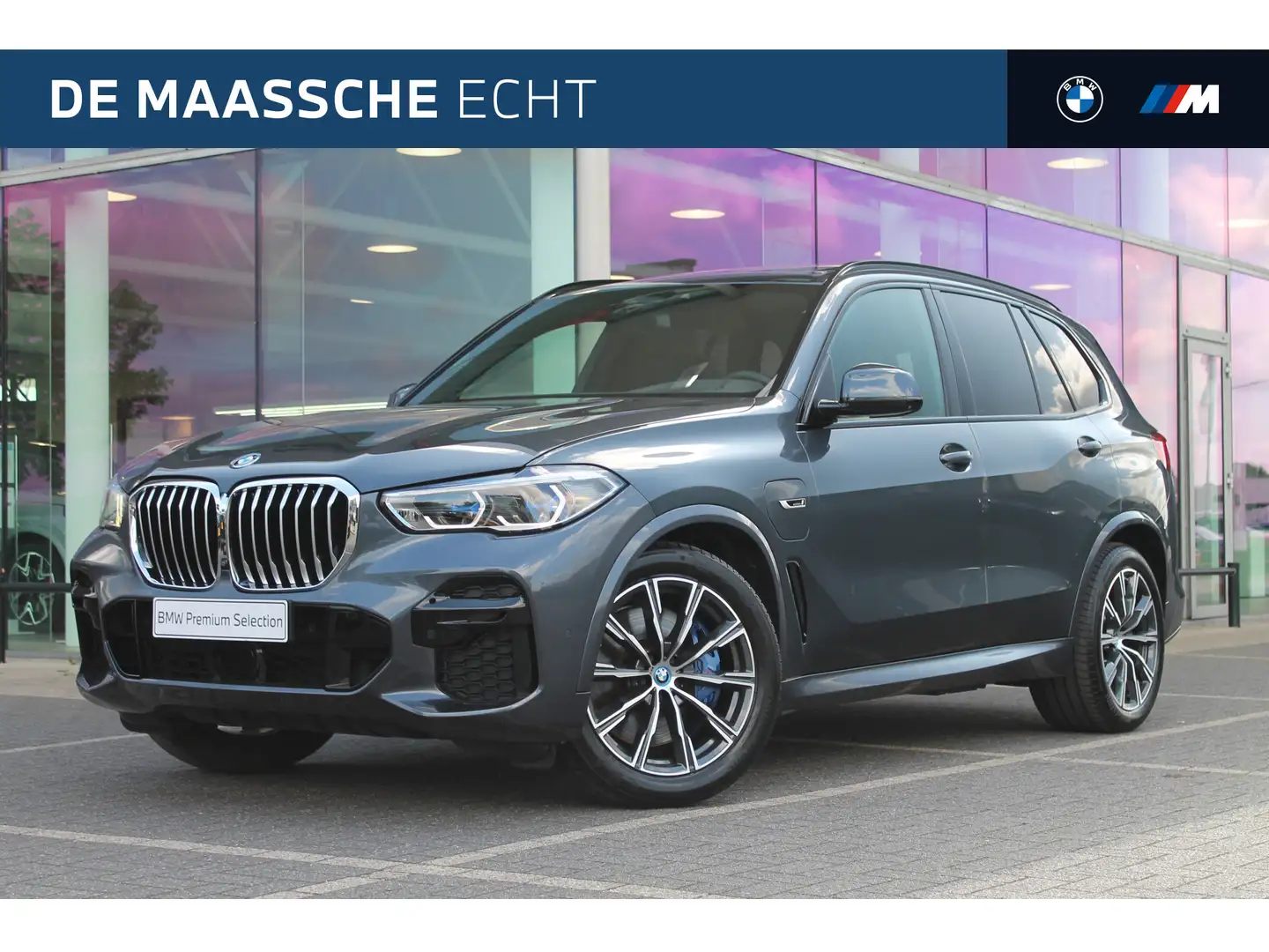 BMW X5 xDrive45e High Executive M Sport Automaat / Panora Grijs - 1