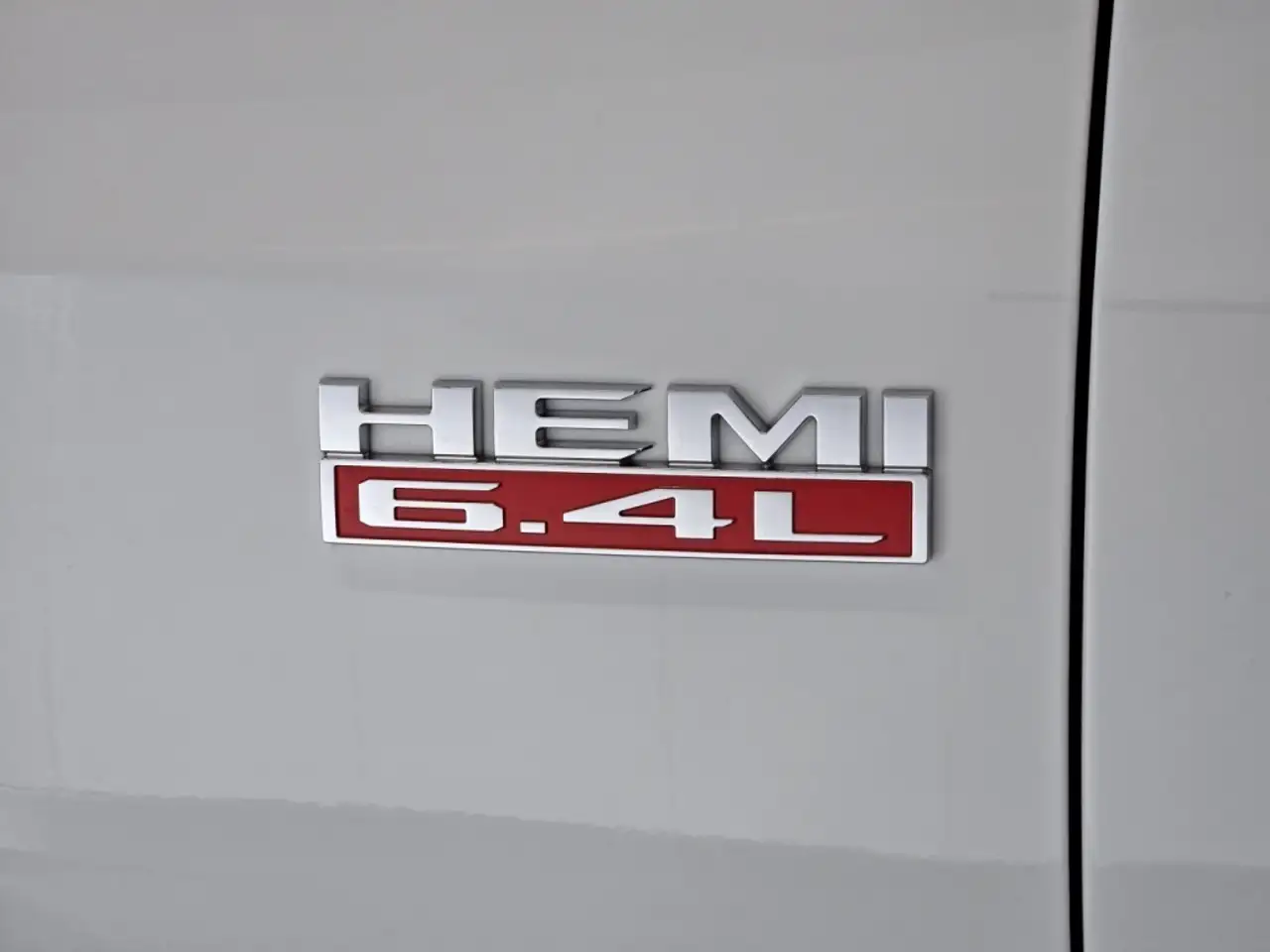 RAM 2500 снимка RAM 2500