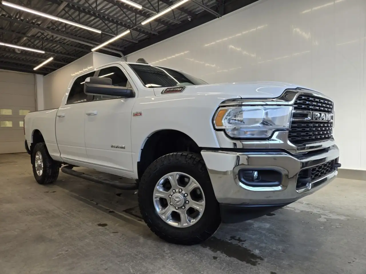 RAM 2500 снимка RAM 2500