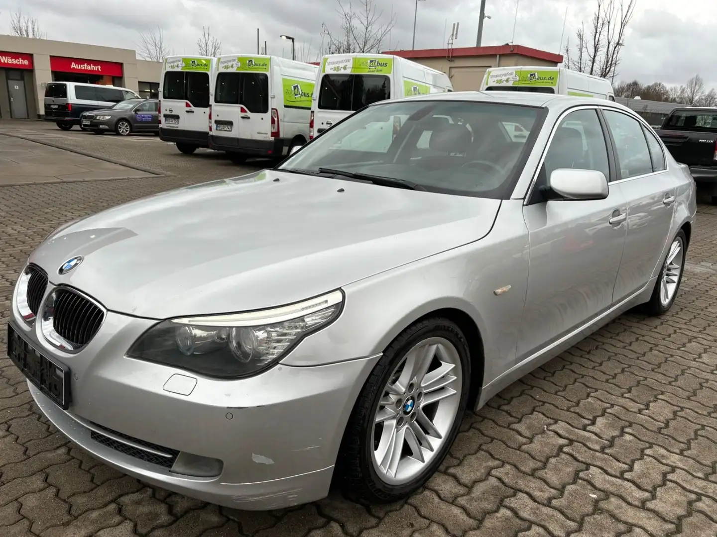 BMW 530 Baureihe 5 Lim. 530i/Tempomat/Klima/ Срібний - 1