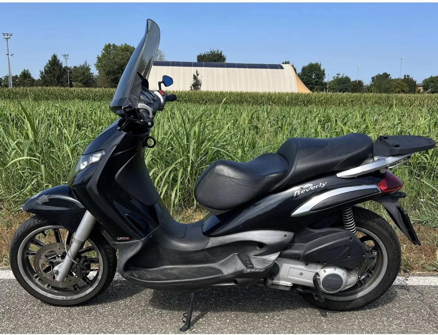 Piaggio Beverly 250 SE - 1
