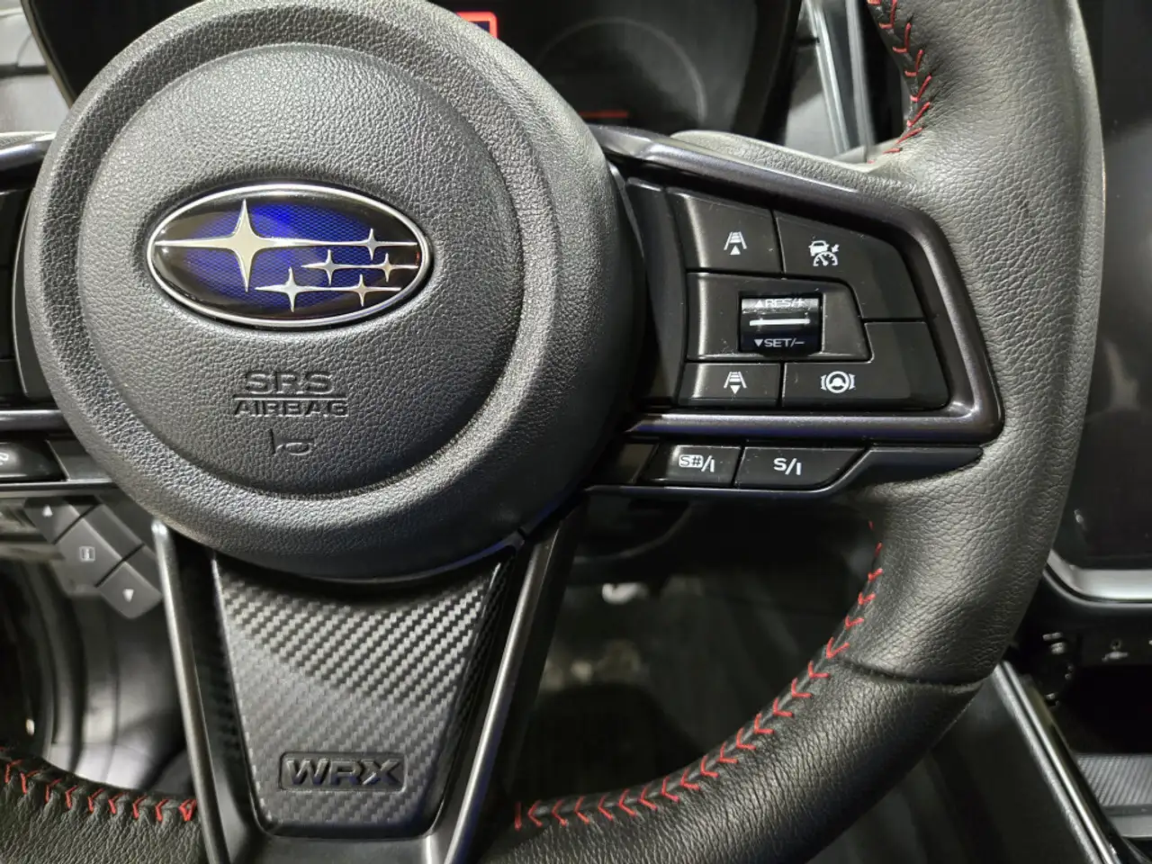 Subaru WRX снимка Subaru WRX