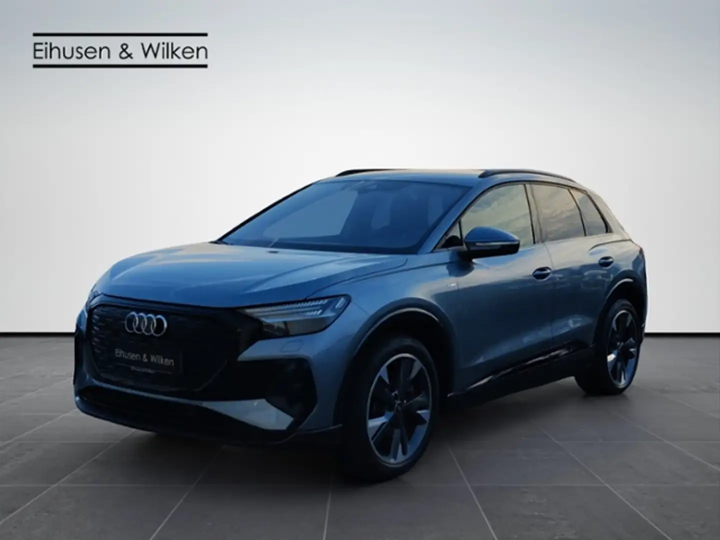 Audi Q4 e-tron 50+S-LINE+MATRIX+OPTIK SCHWARZ+ Blauw - 2