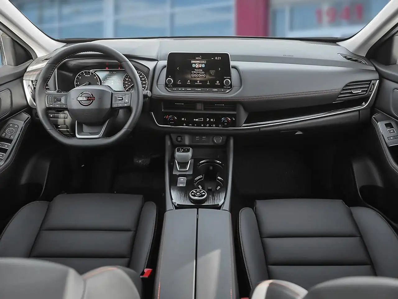 Nissan Rogue снимка Nissan Rogue