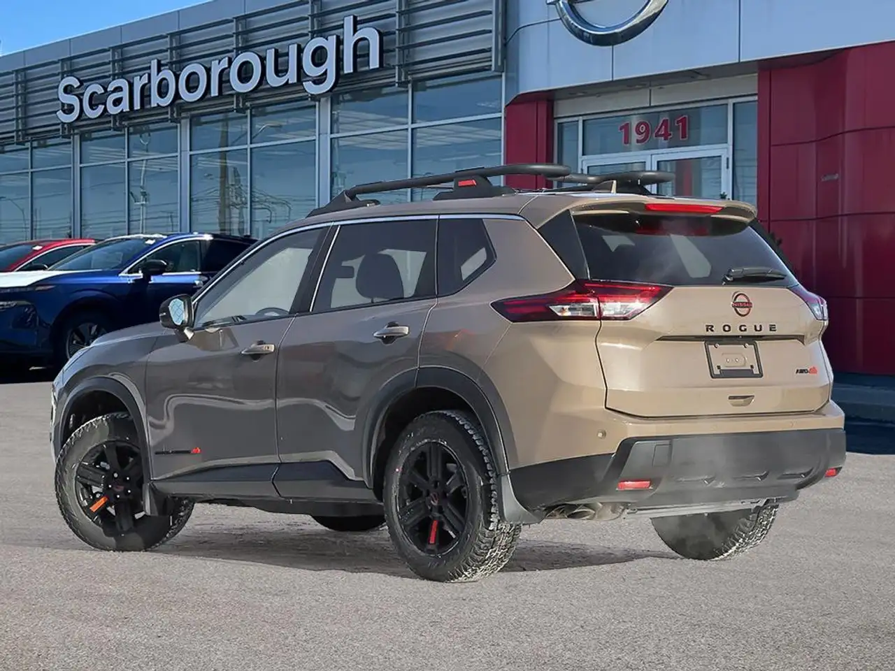 Nissan Rogue снимка Nissan Rogue