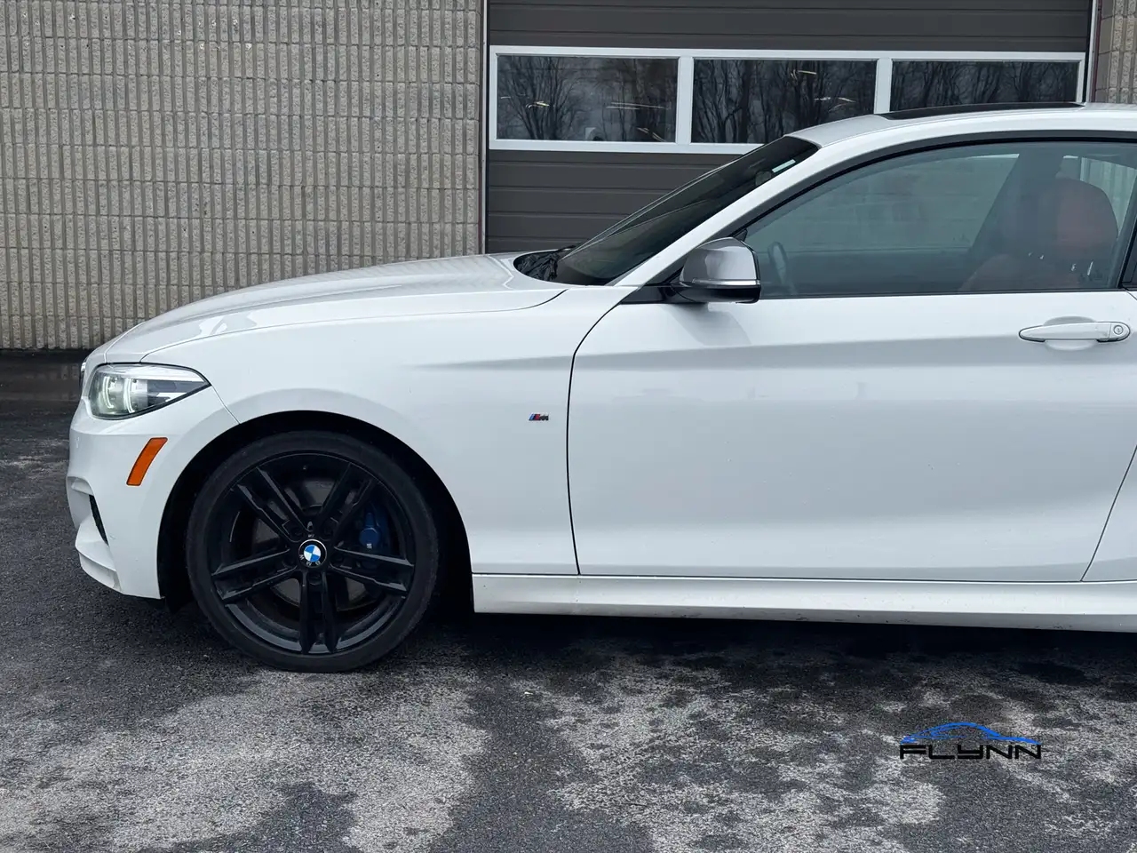 BMW 2 Series снимка BMW 2 Series
