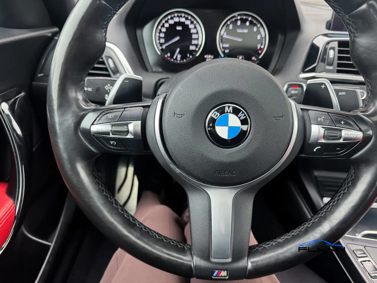 BMW 2 Series снимка BMW 2 Series