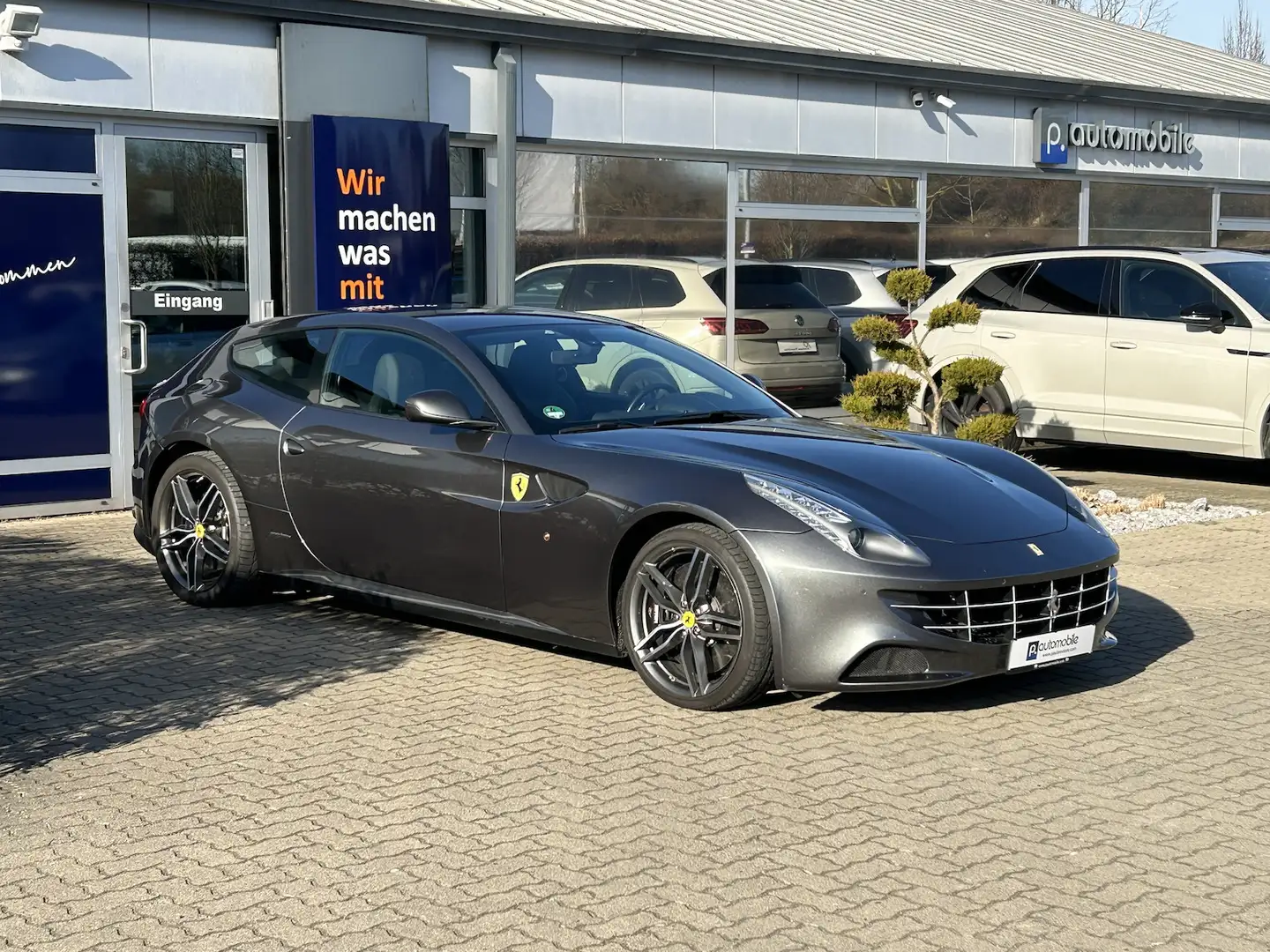 Ferrari FF 6.3i V12 4x4*REAR-ENTER*CERAMIC*DT-FZG*LIFT* Grey - 2