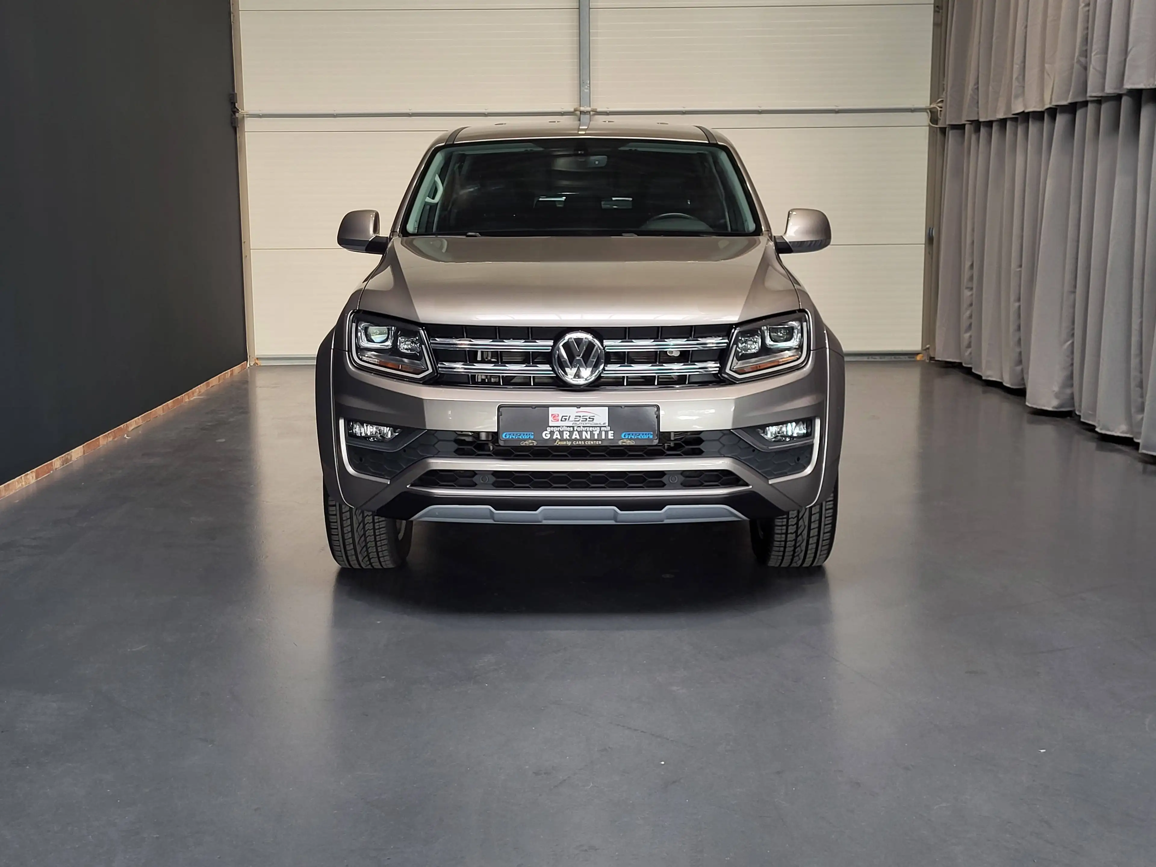 Volkswagen Amarok 3.0 TDI 4Motion DoubleCab *Navi| Xenon|AHK* — photo 2