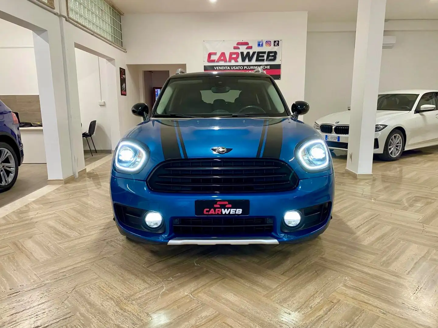 MINI Cooper SD Countryman MINI COUNTRYMAN SD 2.0 Navy 2017 Bleu - 2