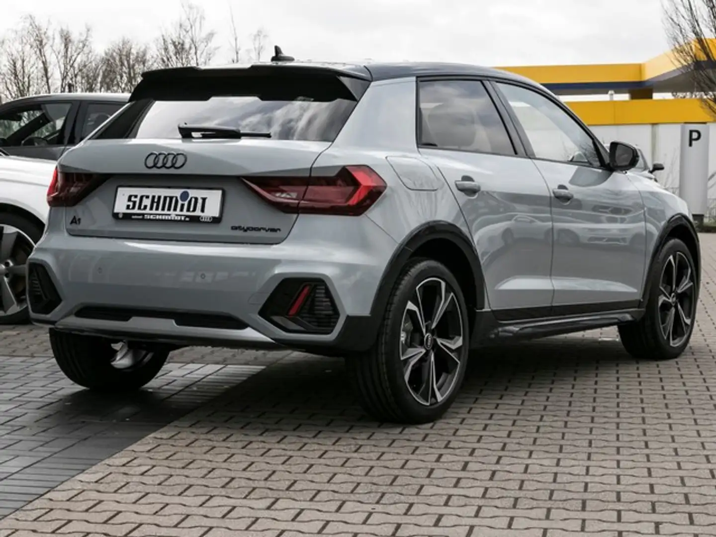 Audi A1 Citycarver 30 TFSI S line Edition One ACC Navi+... Grau - 2