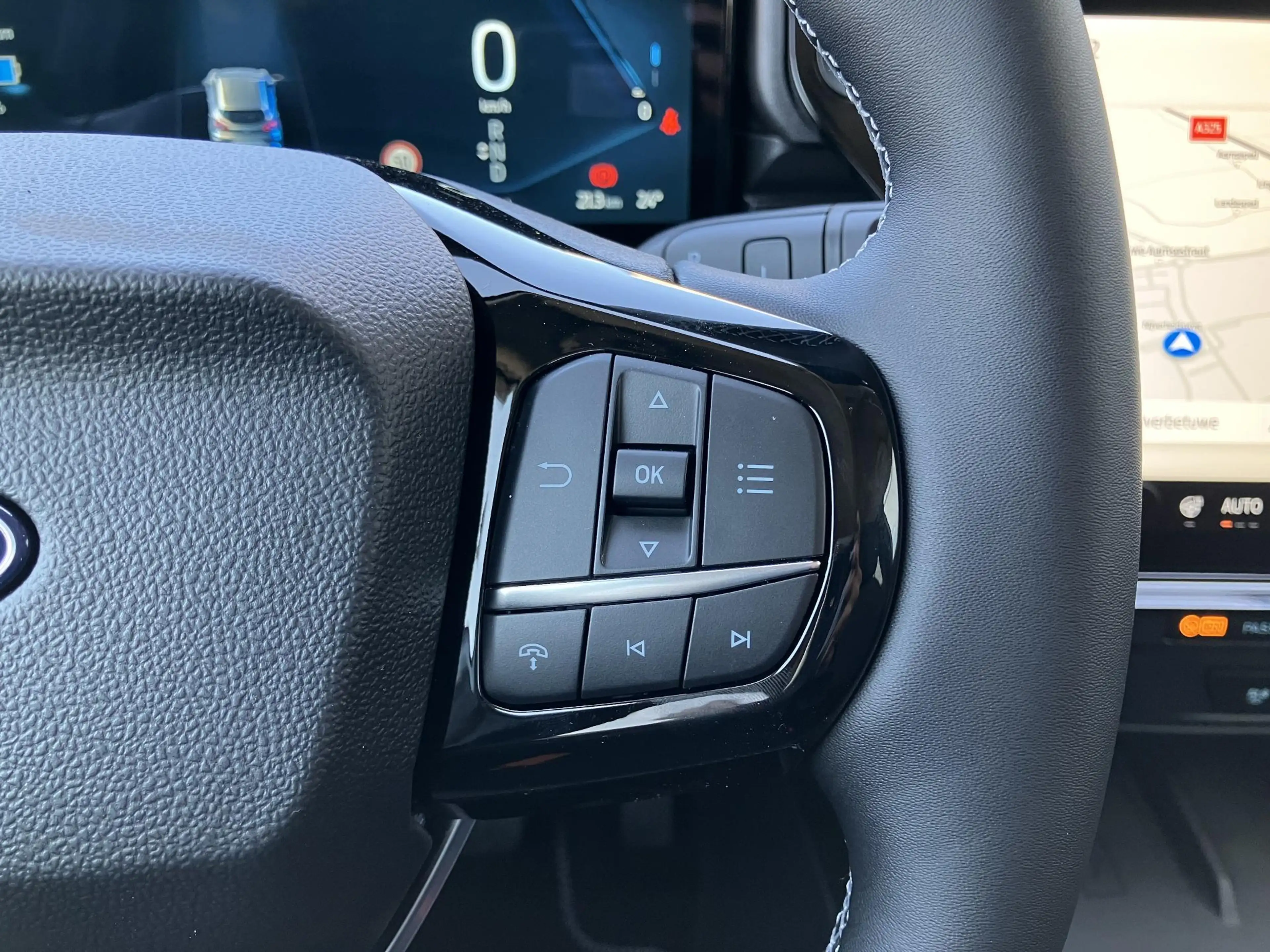 Ford Puma Gen-E 44 kWh Navigatie | Winter Pack | Achteruitrijcamer — photo 12