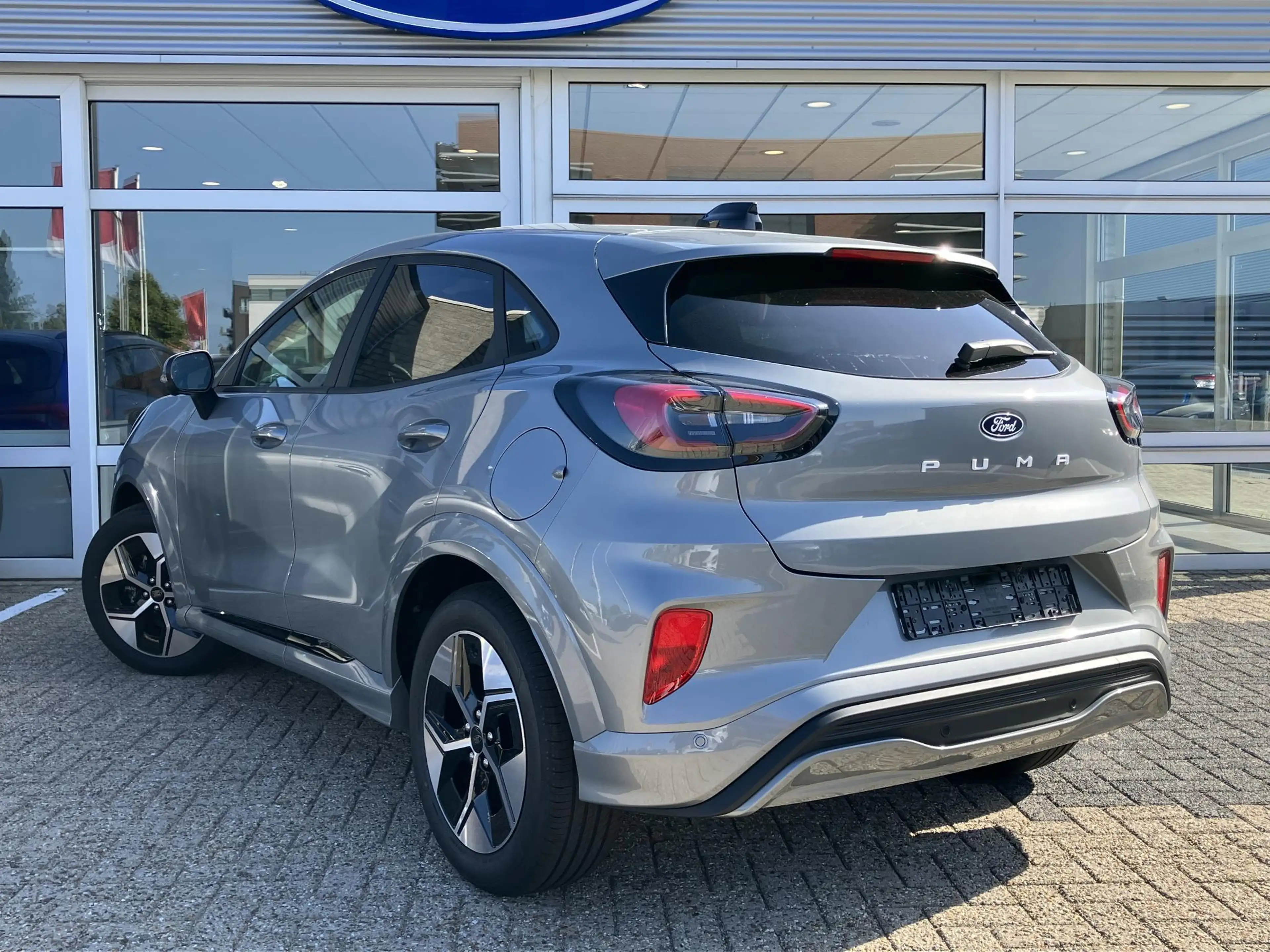 Ford Puma Gen-E 44 kWh Navigatie | Winter Pack | Achteruitrijcamer — photo 6