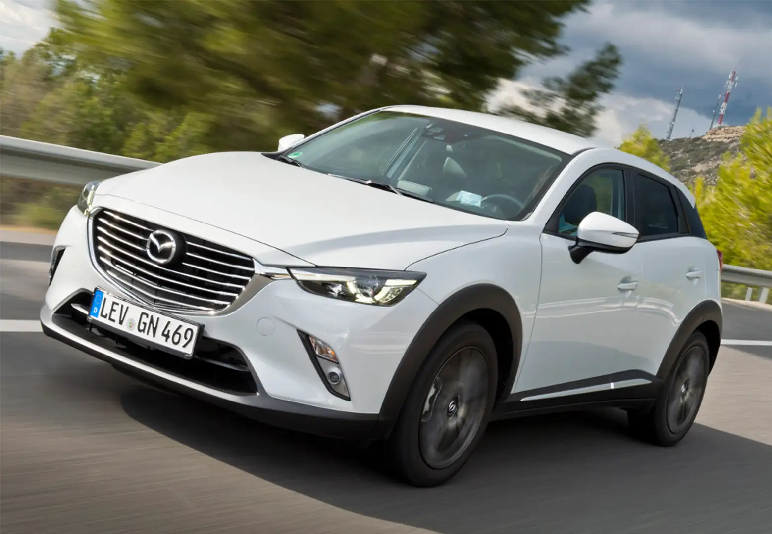 Mazda CX-3 2.0 Luxury Pack White 2WD Aut. 120 Blanco - 2