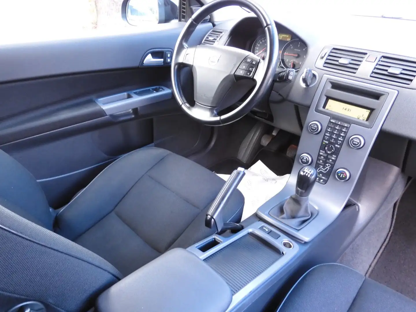 Volvo C30 1.6 D DRIVE*KLIMA*17'LMF*2xSITZHEIZUNG* Nero - 2