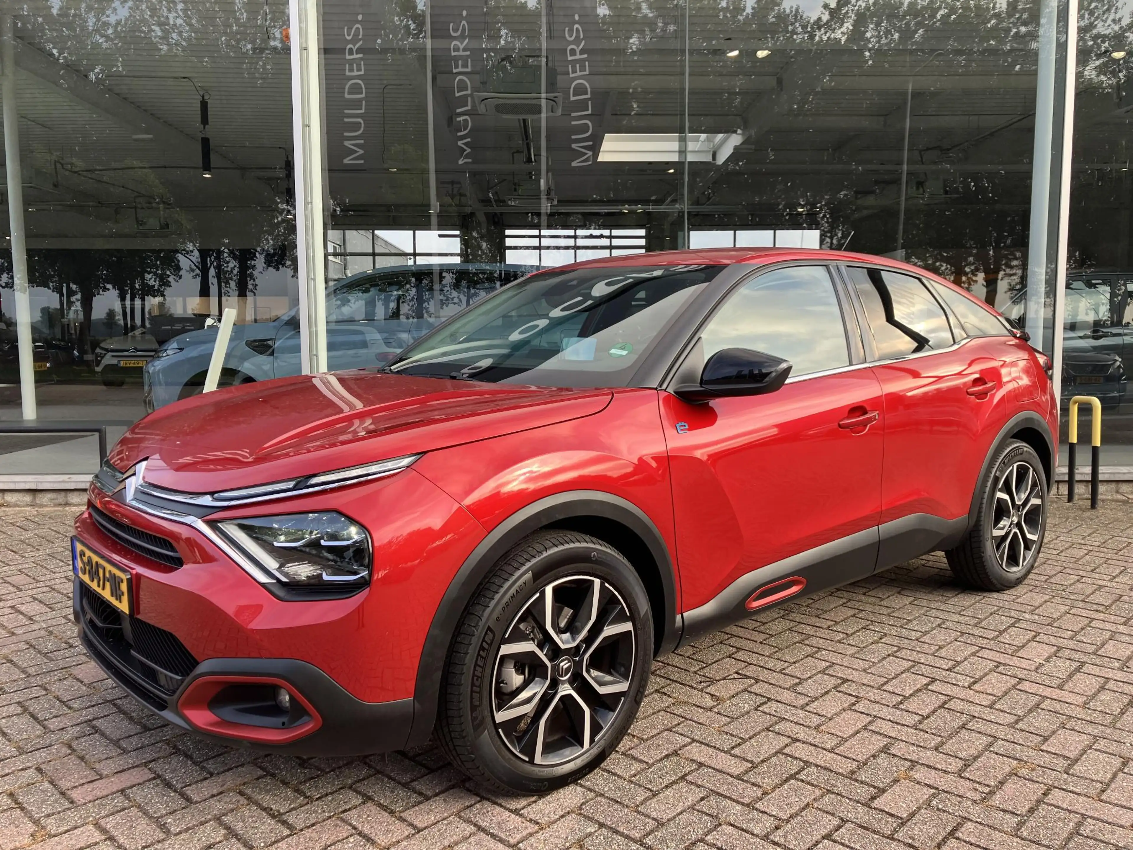 Citroen E-C4 Electric SHINE 50 kWh CAMERA/TREKHAAK/NAVI — photo 2