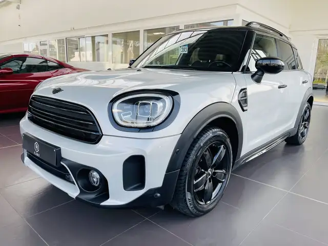 MINI Cooper Countryman 1.5iA *** GARANTIE + LED + GPS + CUIR ***