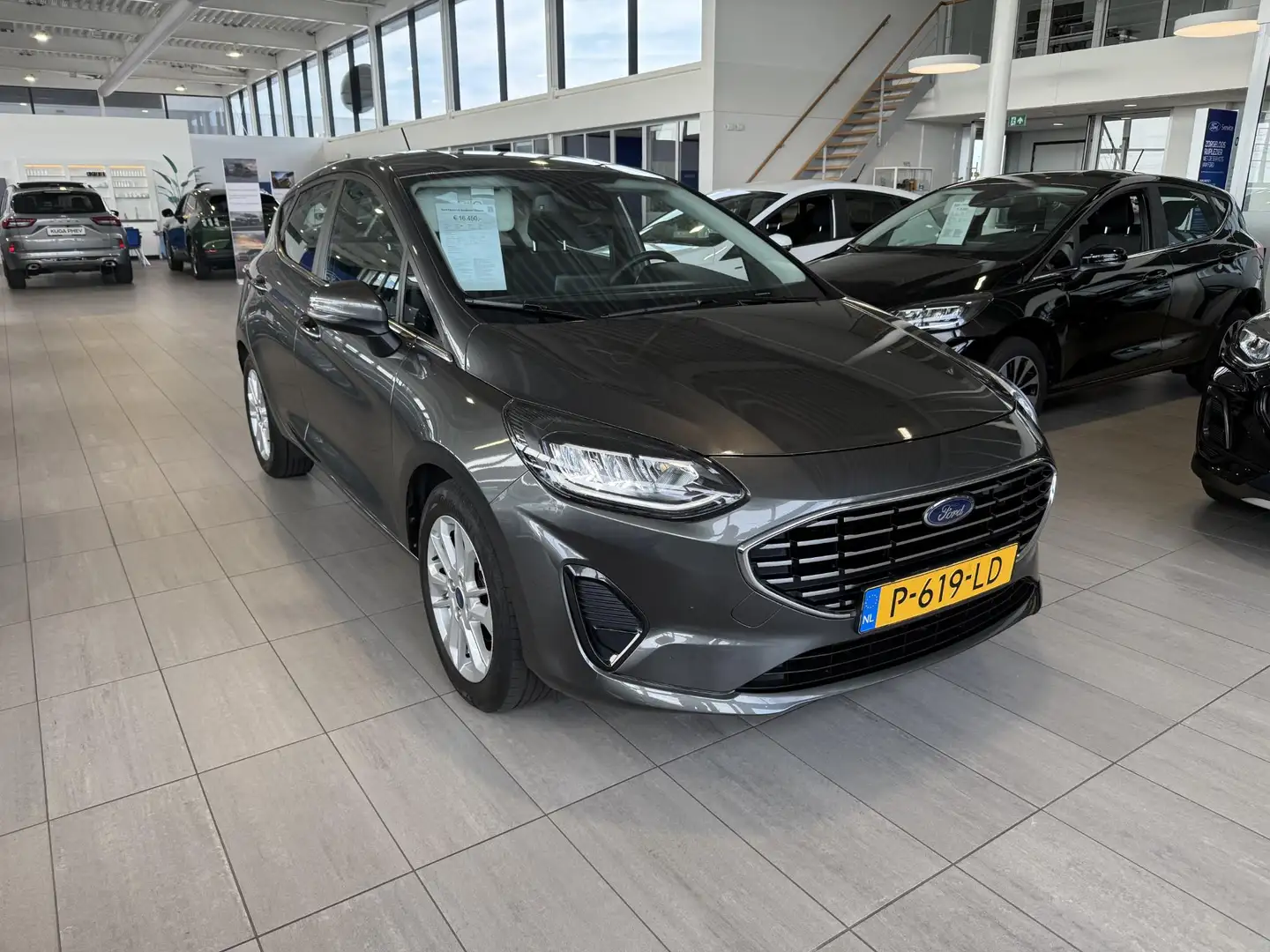 Ford Fiesta 1.0 EcoBoost Titanium Gris - 2