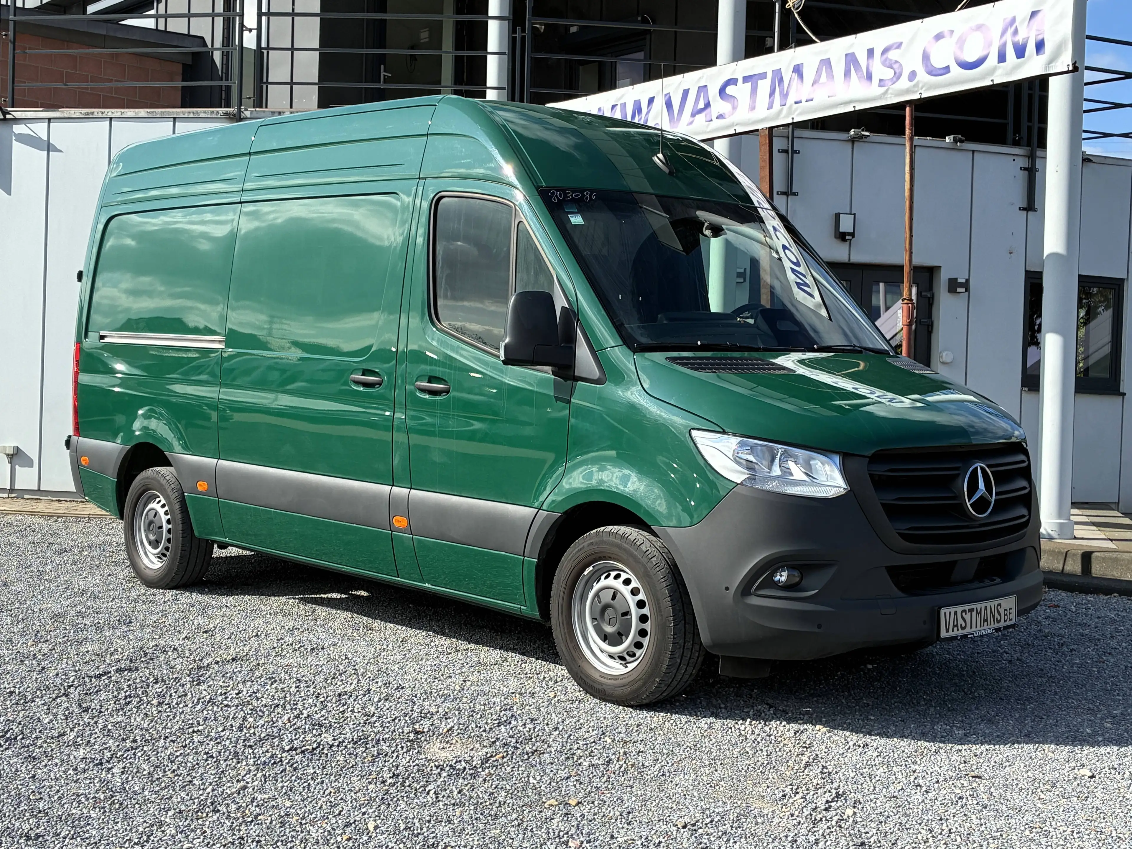 Mercedes-Benz Sprinter 319 / 40.900 € + BTW / L2H2 / 190 PK / Apple Car-Play / 270° Deuren — photo 8