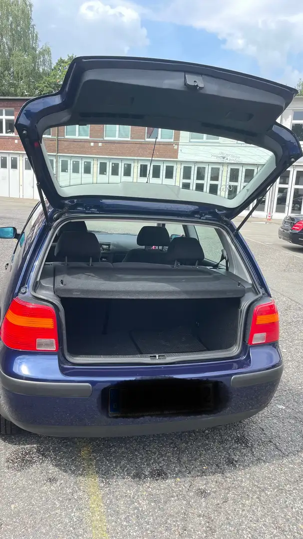 Volkswagen Golf 1.6 Automatik - 1