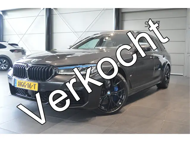 BMW 530 5-serie Touring 530e xDrive M-SPORT laser pano lee