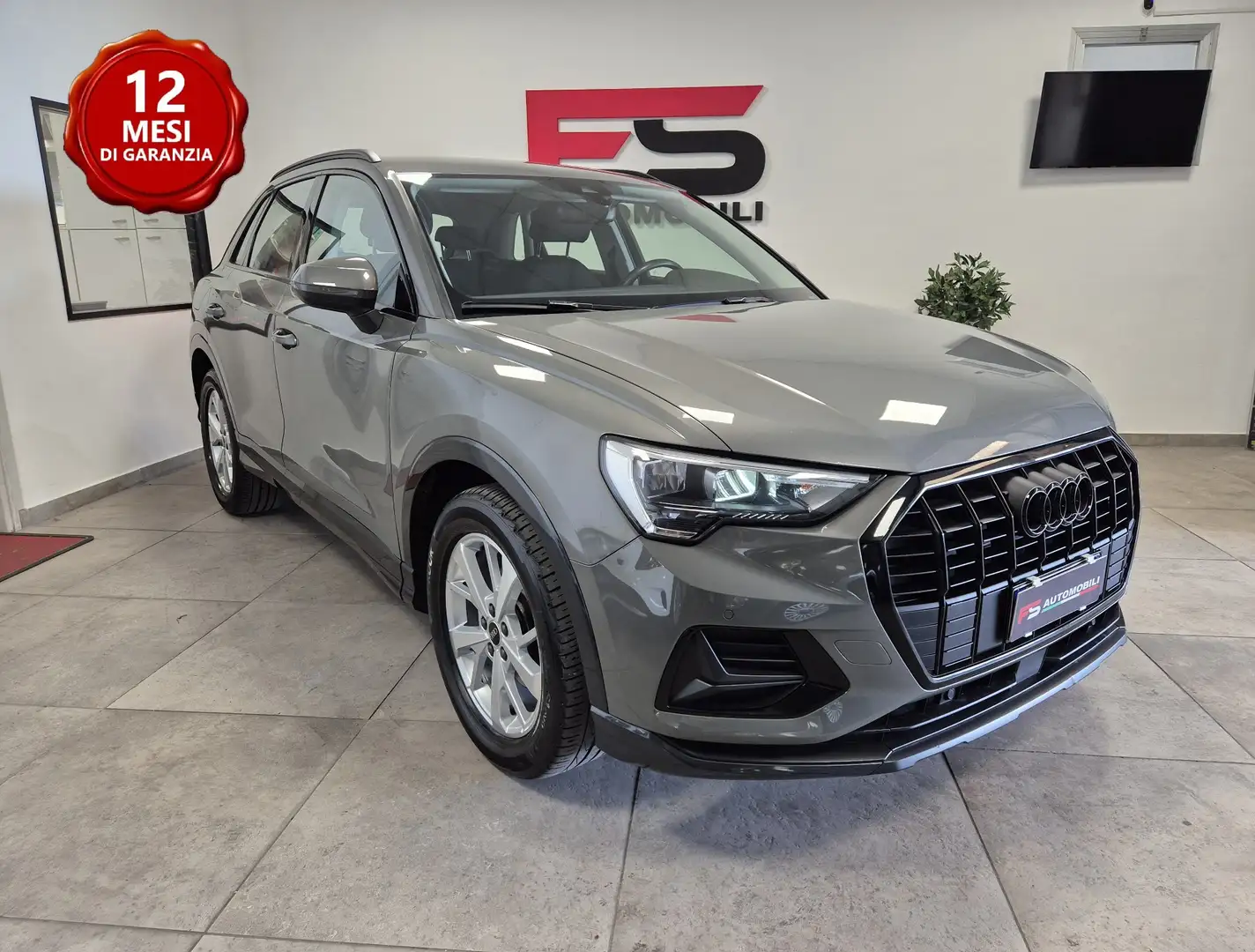 Audi Q3 35 2.0 tdi Business Advanced s-tronic Grigio - 1
