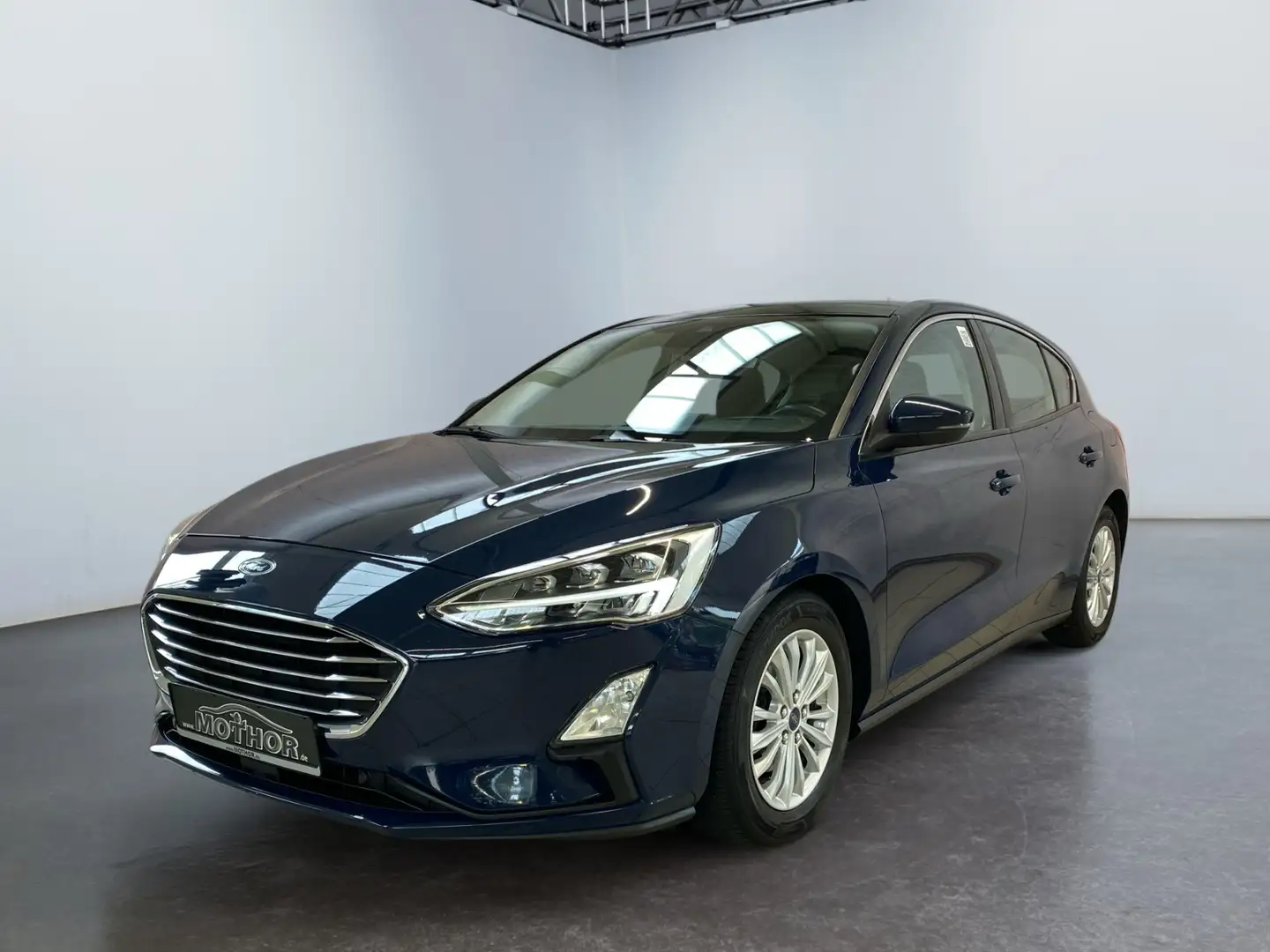 Ford Focus Titanium 1.5 EcoBoost Automatik ACC Blauw - 2