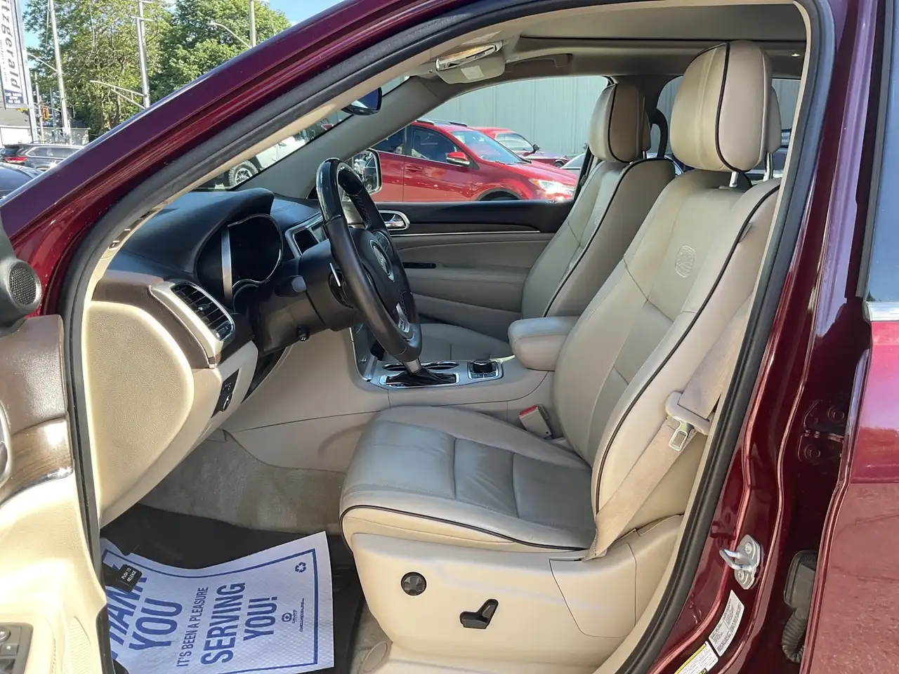 Jeep Grand Cherokee photo Jeep Grand Cherokee