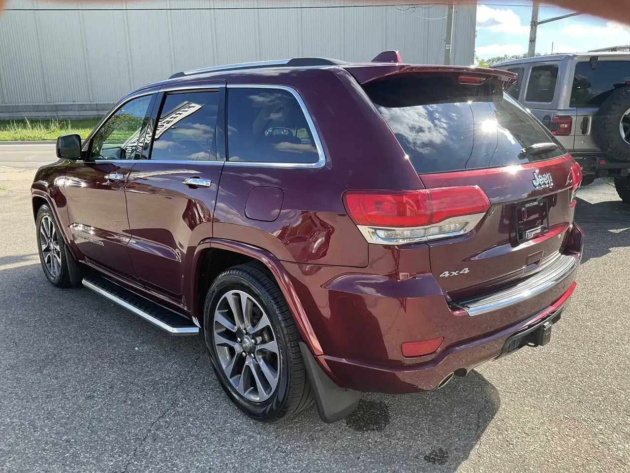Jeep Grand Cherokee photo Jeep Grand Cherokee
