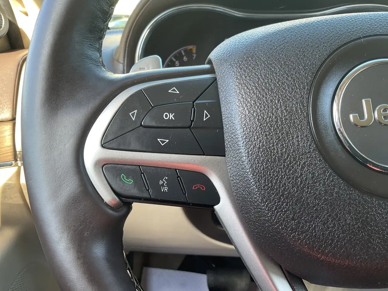 Jeep Grand Cherokee photo Jeep Grand Cherokee