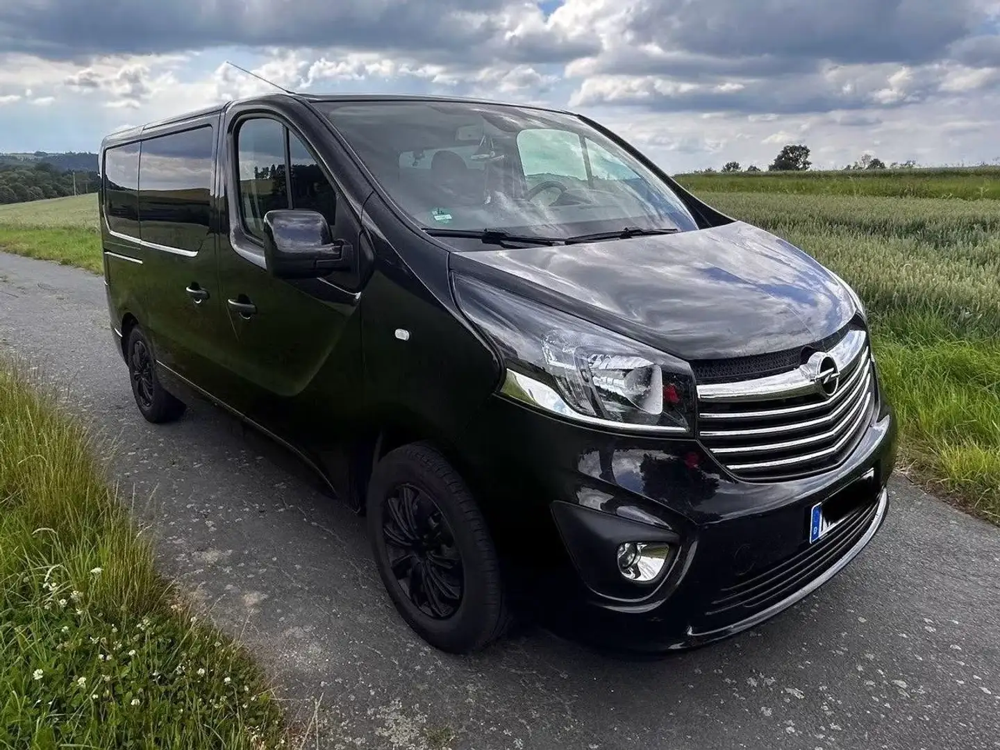 Opel Vivaro Combi L1H1  2,7t Negru - 1