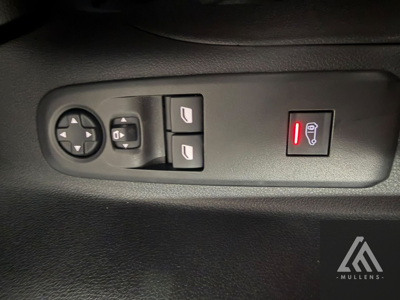 Peugeot Partner e Partner Standard Heavy 50 Kwh slechts 921 kilometers — photo 13