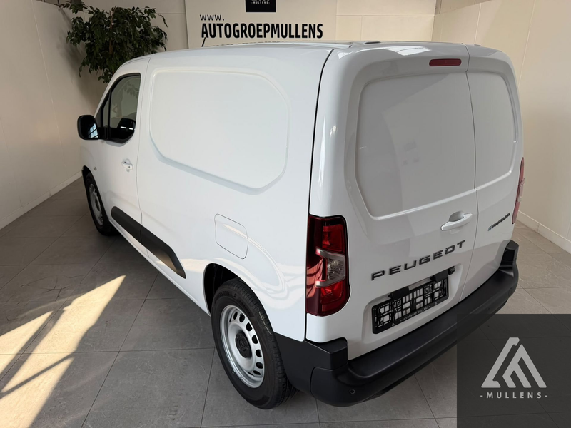Peugeot Partner e Partner Standard Heavy 50 Kwh slechts 921 kilometers — photo 4