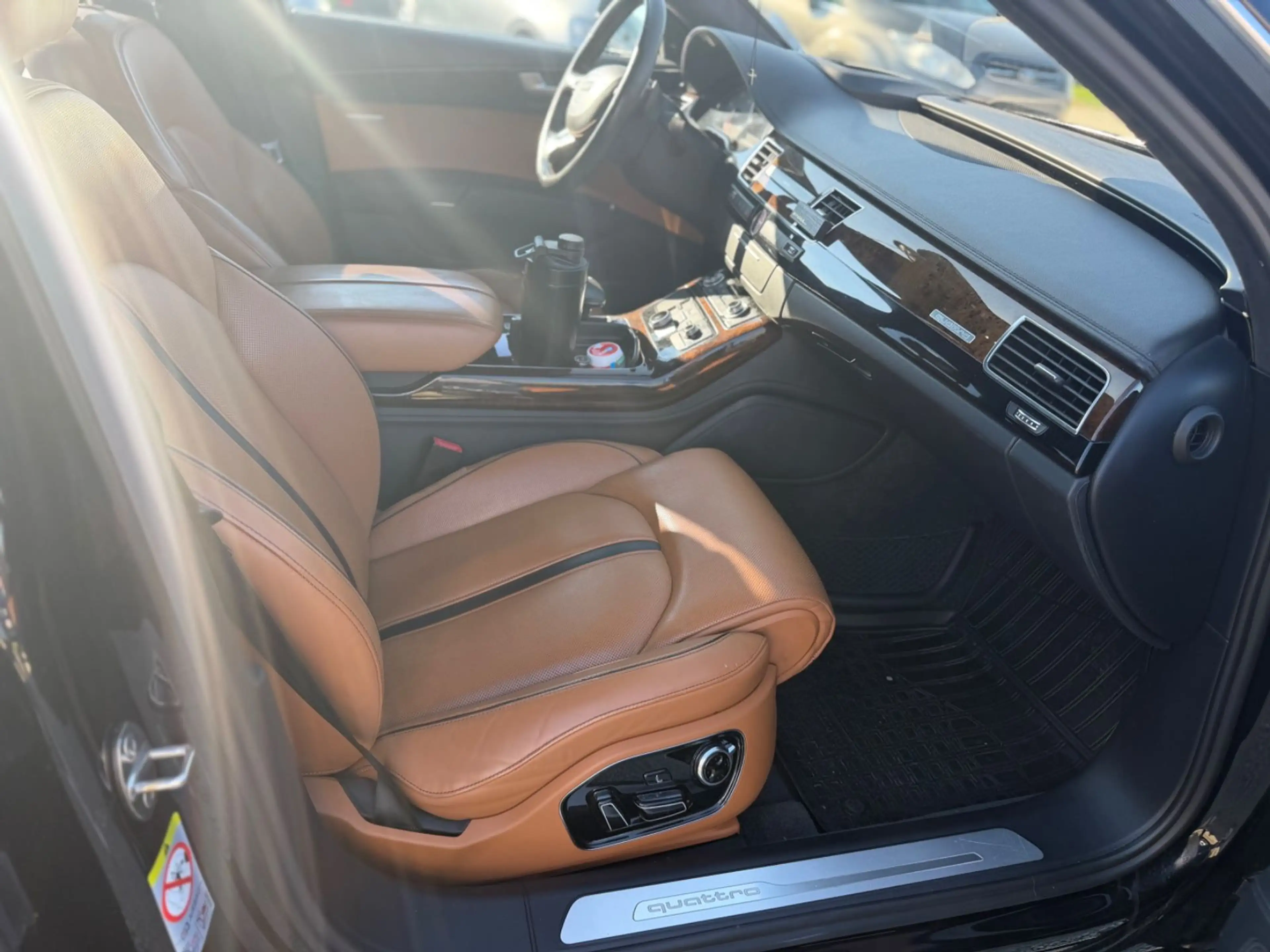 Audi A8 4.2 TDI clean diesel quattro — photo 13