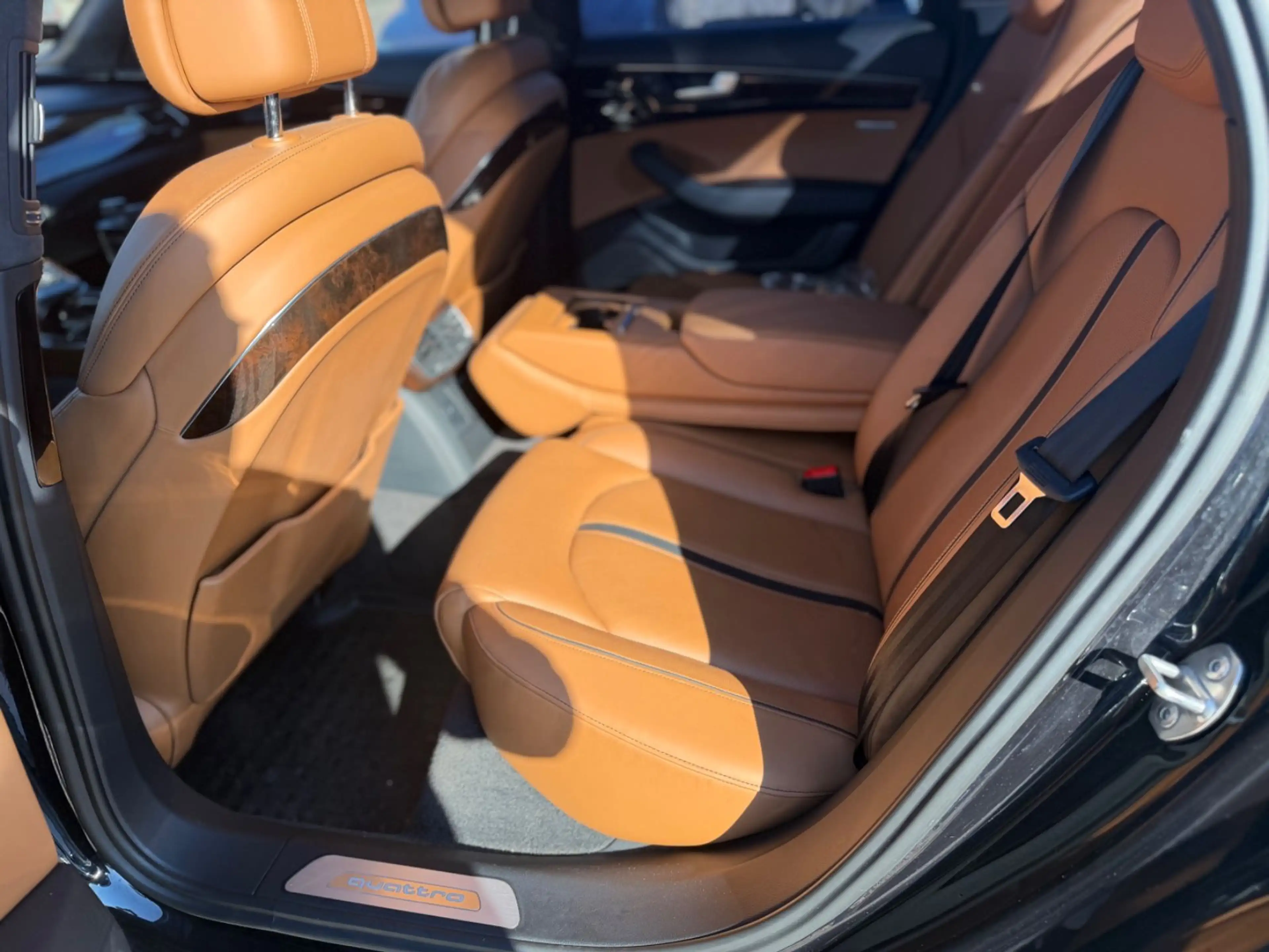 Audi A8 4.2 TDI clean diesel quattro — photo 6