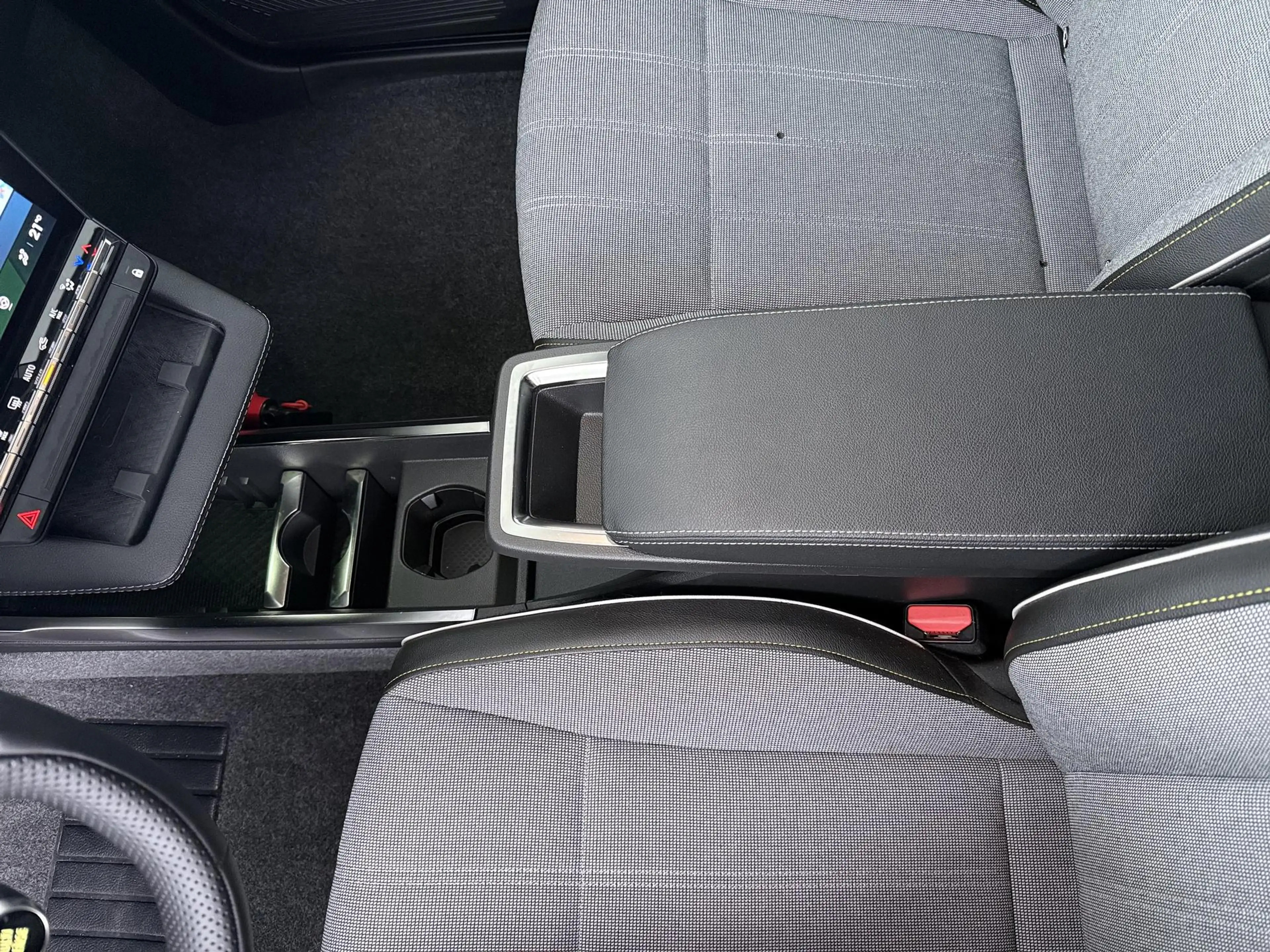 Renault Scenic E-Tech techno 220 pk long range | pack advanced dr — photo 12