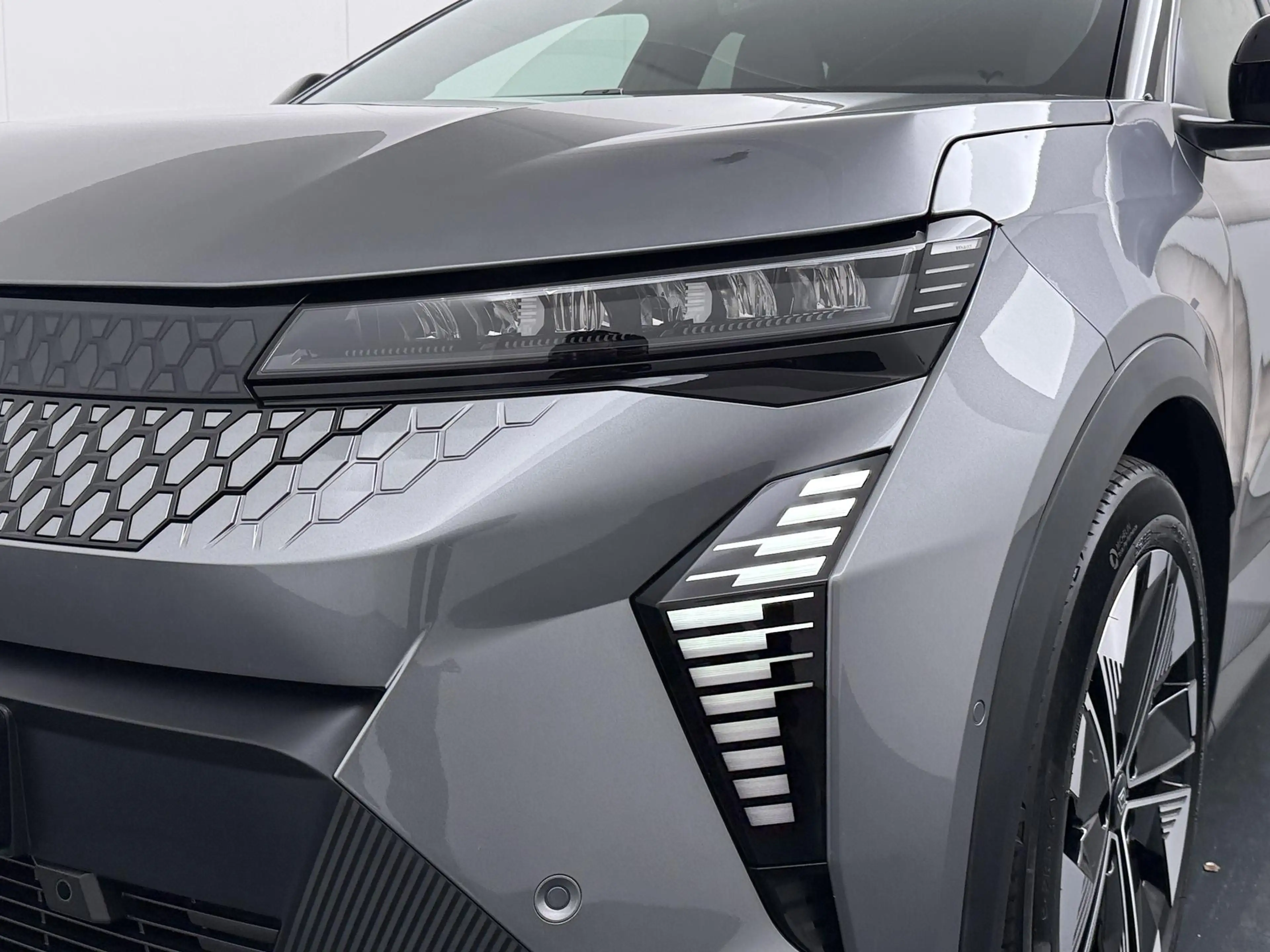 Renault Scenic E-Tech techno 220 pk long range | pack advanced dr — photo 15